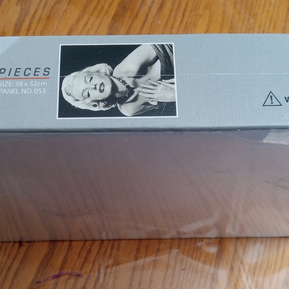 Marilyn Monroe puzzle - Picture 3 of 3